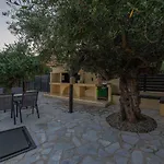 Villa Omega *