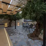 Villa Omega Lévktron