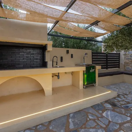 Villa Omega *